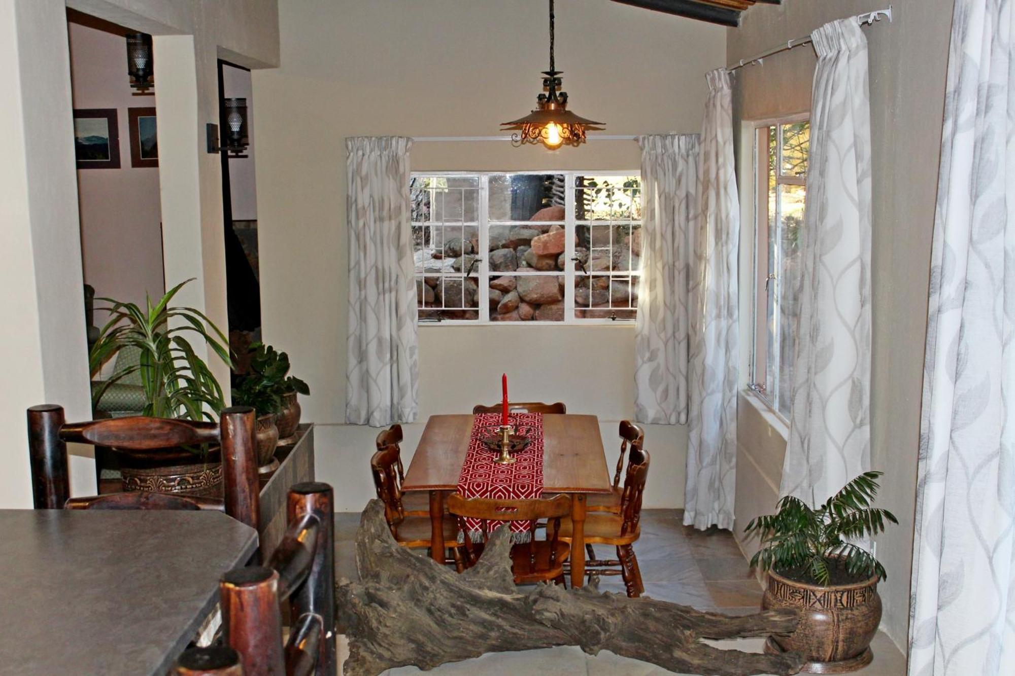 Treks, Trips And Trails Villa Champagne Valley Ngoại thất bức ảnh