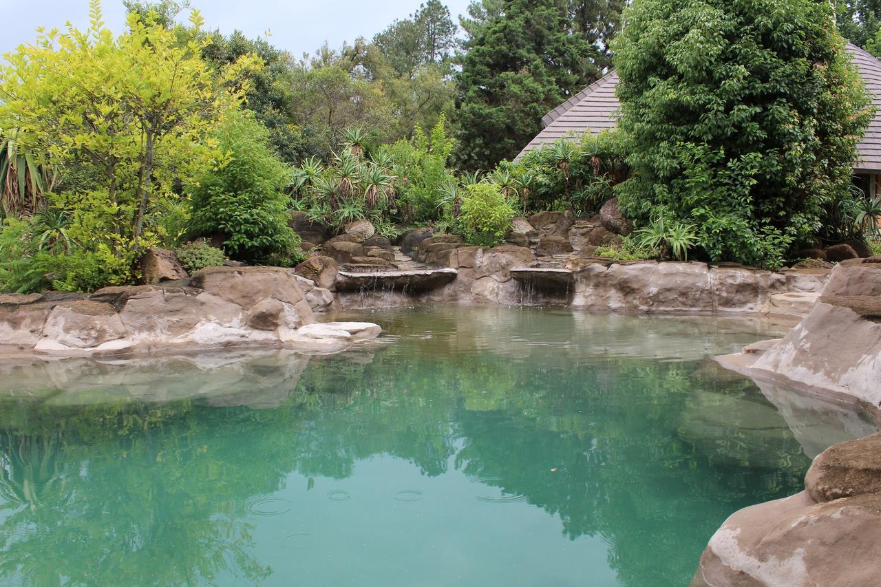Treks, Trips And Trails Villa Champagne Valley Ngoại thất bức ảnh